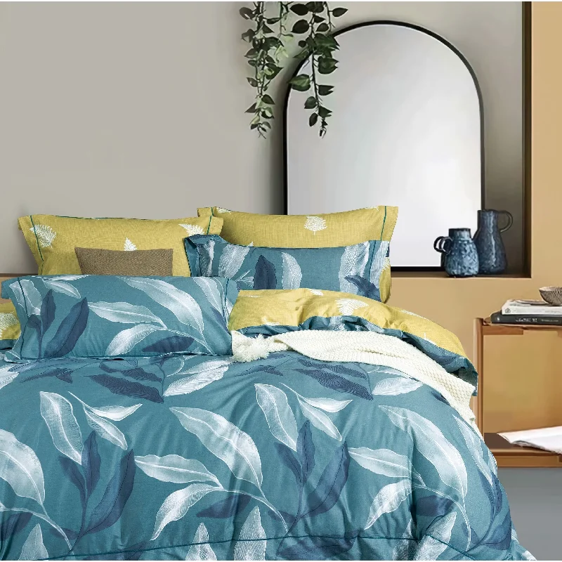 Linette Blue/White Banana Leaves 100% Cotton Reversible Comforter Set