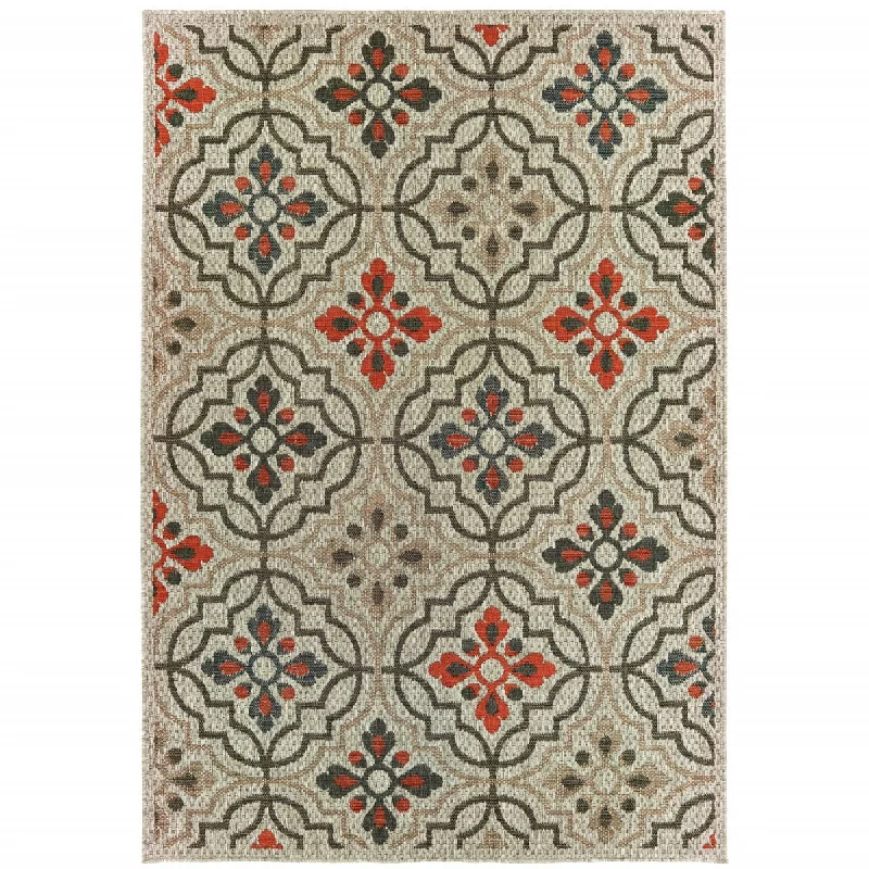 10' X 13' Geometric Stain Resistant Outdoor / Indoor Area Rug - Gray