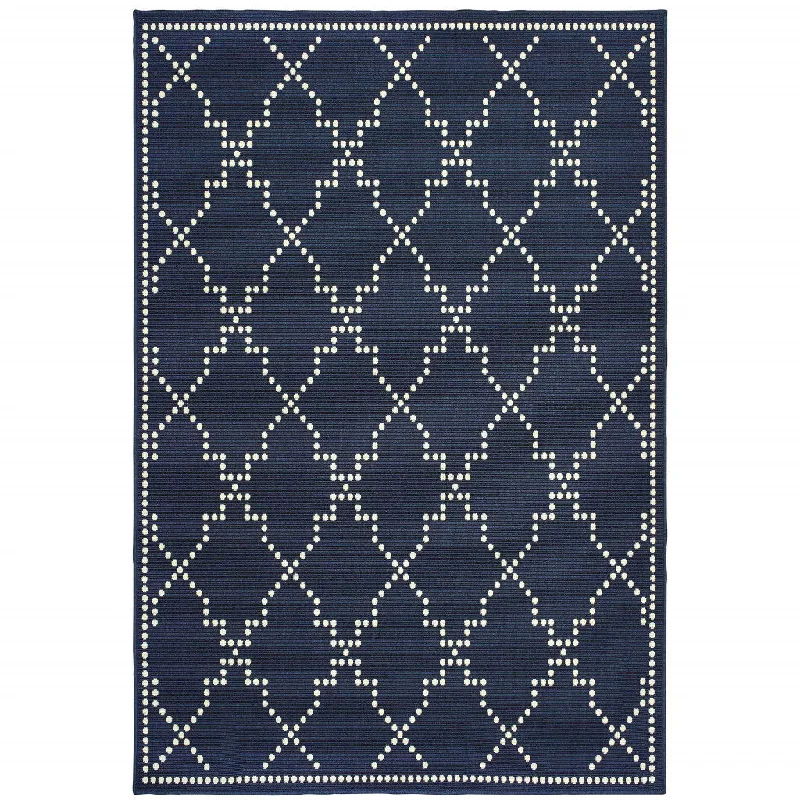 4' X 6' Geometric Stain Resistant Indoor & Outdoor Area Rug - Blue / Ivory