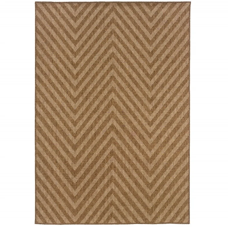 4' X 6' Geometric Stain Resistant Outdoor / Indoor Area Rug - Tan