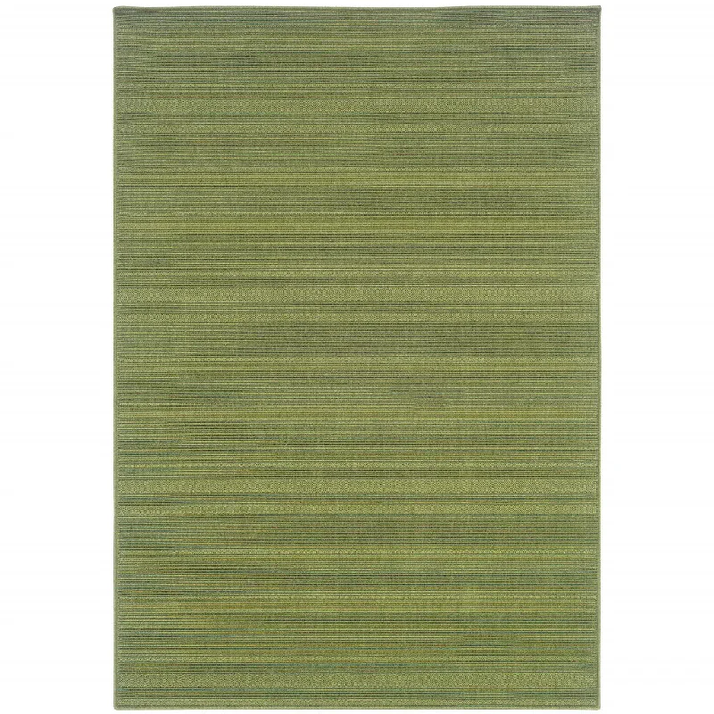 5' X 8' Stain Resistant Indoor / Outdoor Area Rug - Green