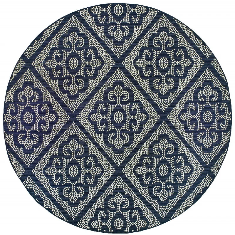 8' X 8' Round Geometric Stain Resistant Area Rug Outdoor / Indoor - Ivory / Blue