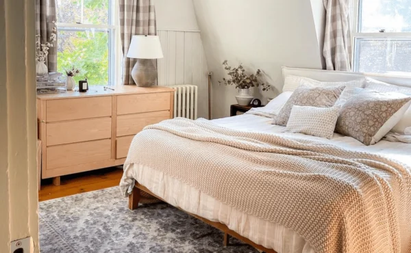  Comfortable bedroom furniture  perfect sleeping experience